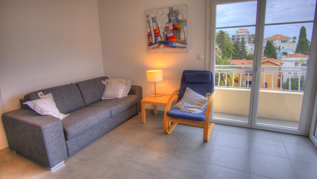 Appartamento Beau 2 Pièces 3 étoiles Vue Garage Privé 150m Plages Wifi